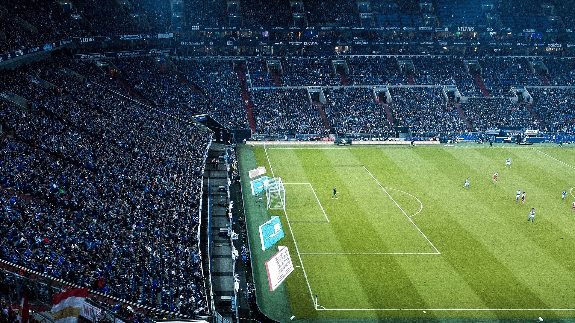 世界杯燃情夜：激情无限，不容错过！，世界杯燃情之夜